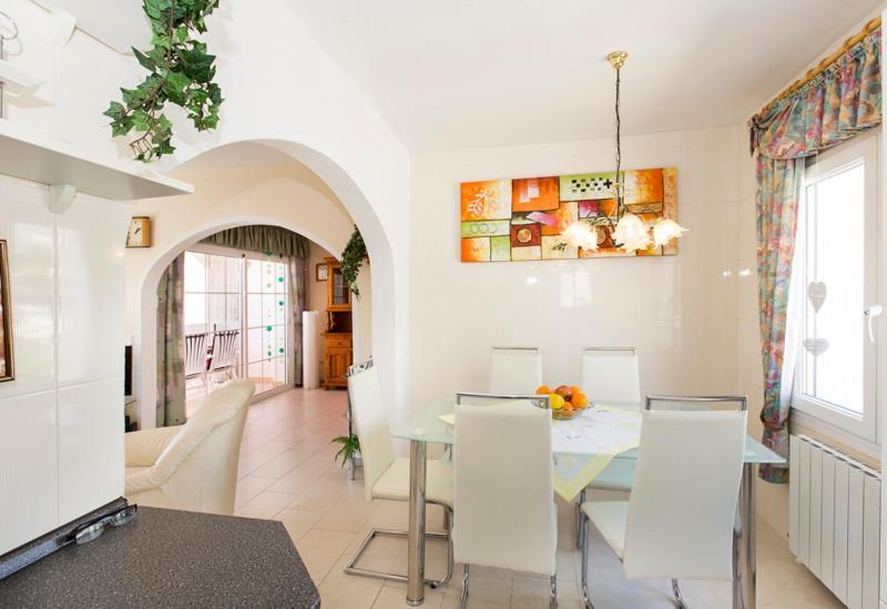 אמפוריבראבה 2009 Casa San Maurici Con Piscina By Homeselectspain מראה חיצוני תמונה